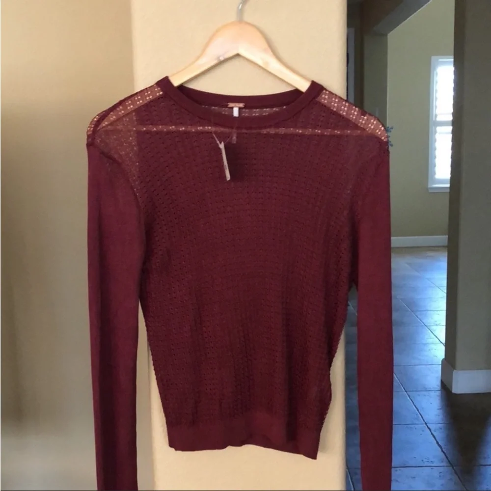 FREE PEOPLE ❤️‍🔥 NWT LONG SLEEVE TOP